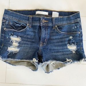 Ripped denim shorts!
